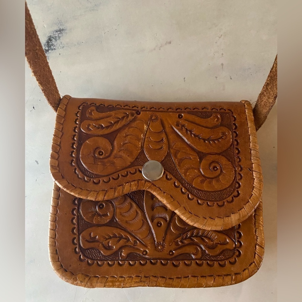 Vintage Hand-Tooled Floral Leather Crossbody Saddle Bag Western Boho Small